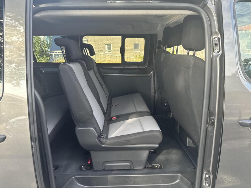 Foto van Toyota Proace Shuttle